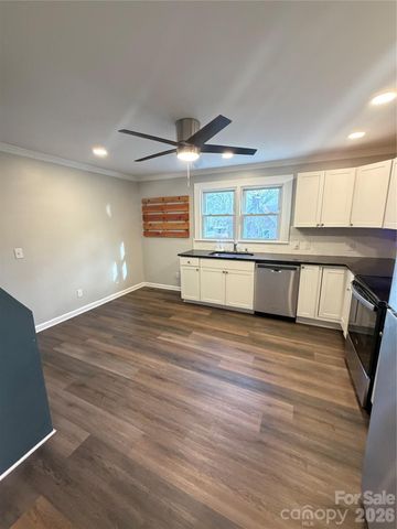 1003 W B Street, Kannapolis, NC 28081