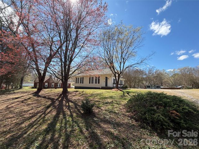 1003 W B Street, Kannapolis, NC 28081