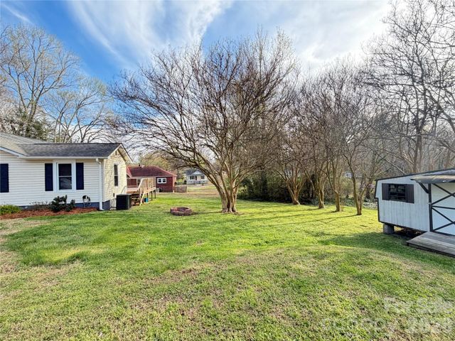 1003 W B Street, Kannapolis, NC 28081