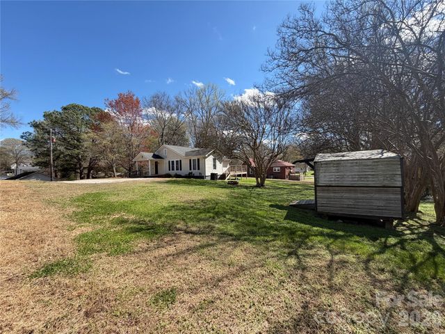 1003 W B Street, Kannapolis, NC 28081