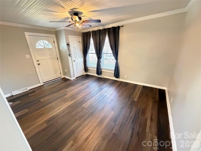 1003 W B Street, Kannapolis, NC 28081