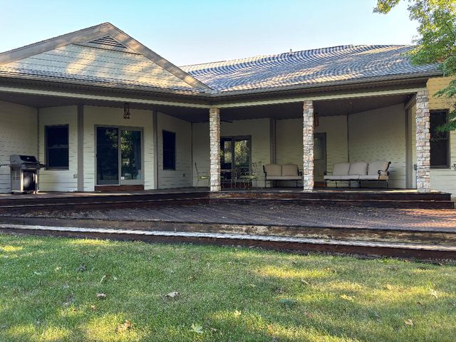 811 Anchor Lane, Portage City, MI 49002