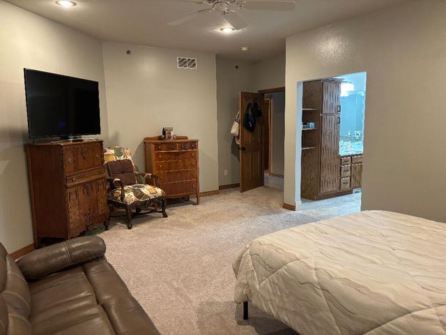 811 Anchor Lane, Portage City, MI 49002