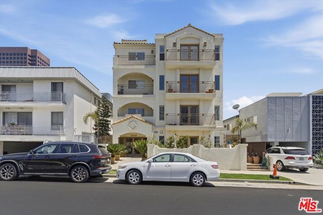 11838 Kiowa Avenue 203, Los Angeles, CA 90049