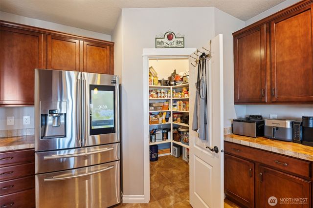 10212 NE Rd 5.9, Moses Lake, WA 98837