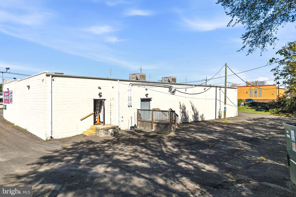 4320 US-130, WILLINGBORO, NJ 08046 — photo 3