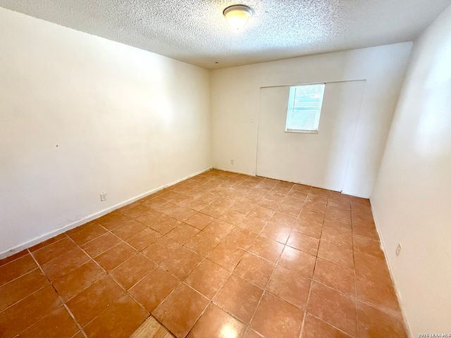 7806 Winsford, San Antonio, TX 78239