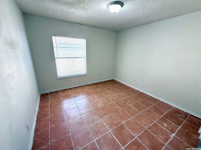 7806 Winsford, San Antonio, TX 78239