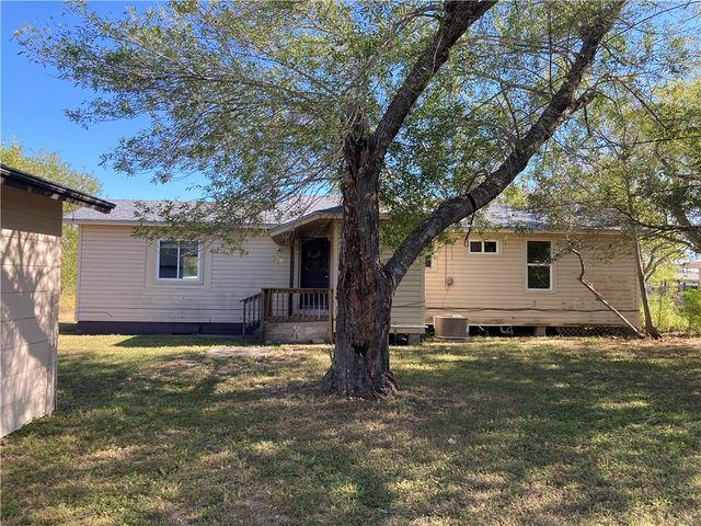 2481 Avenue E, Ingleside, TX 78362