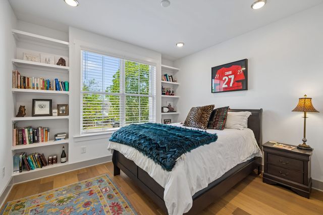 5829 Leslie Ave, Nashville, TN 37209