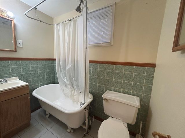 397 West Saint Joseph Street, Easton, PA 18042