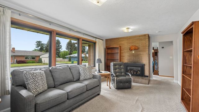 1408 N Laura Rd, Spokane, WA 99212