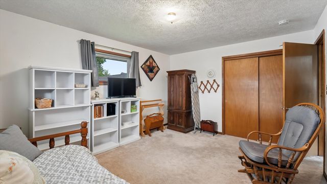 1408 N Laura Rd, Spokane, WA 99212