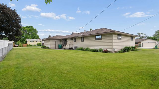 1408 N Laura Rd, Spokane, WA 99212