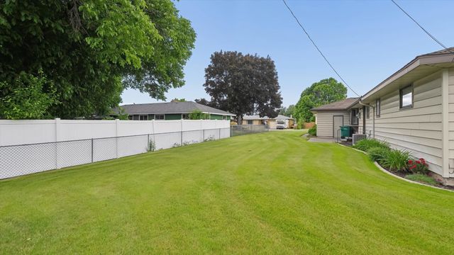 1408 N Laura Rd, Spokane, WA 99212