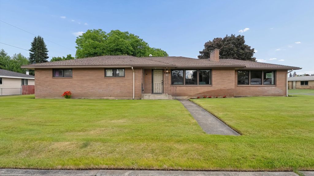1408 N Laura Rd, Spokane, WA 99212