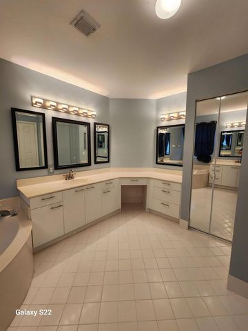 15729 NW Tenth Street NW, Pembroke Pines, FL 33028