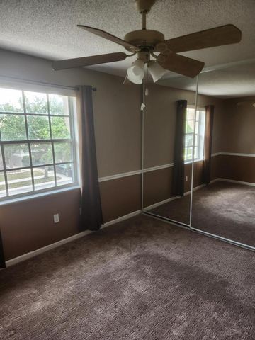 15729 NW Tenth Street NW, Pembroke Pines, FL 33028