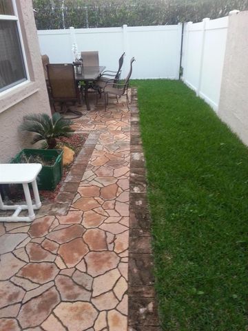 15729 NW Tenth Street NW, Pembroke Pines, FL 33028