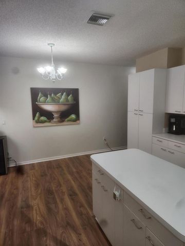 15729 NW Tenth Street NW, Pembroke Pines, FL 33028
