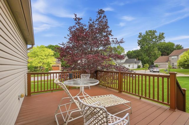 6137 Holywell Drive, Dublin, OH 43017