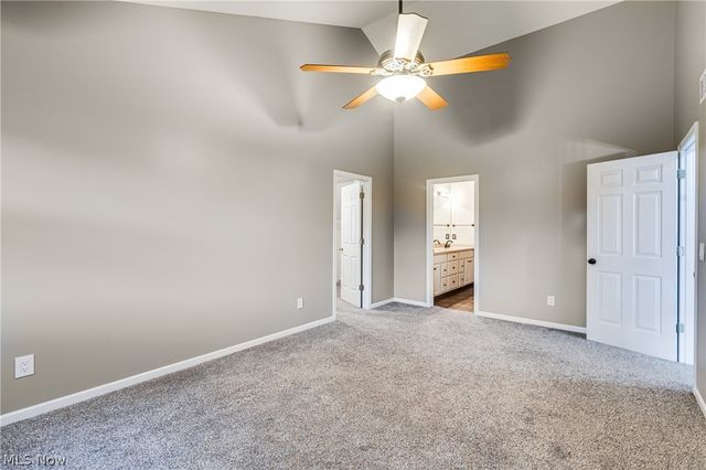 25 Willow Bend Drive, Canfield, OH 44406