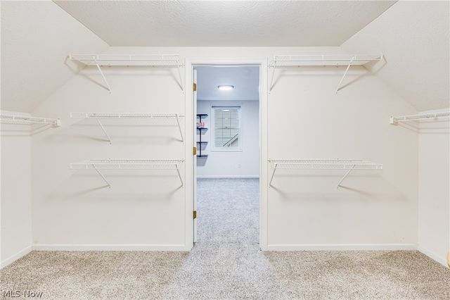 25 Willow Bend Drive, Canfield, OH 44406