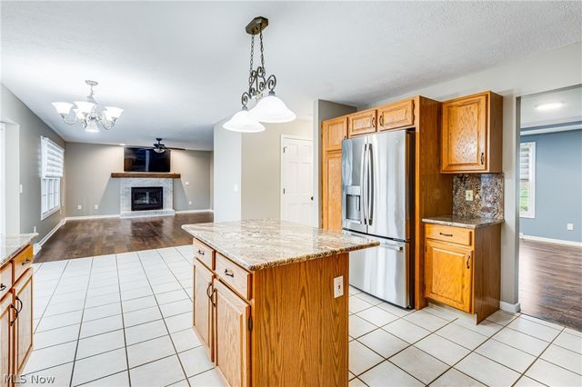 25 Willow Bend Drive, Canfield, OH 44406