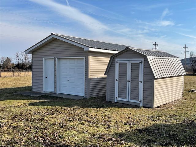 178 Wilson Drive, Berryville, AR 72616