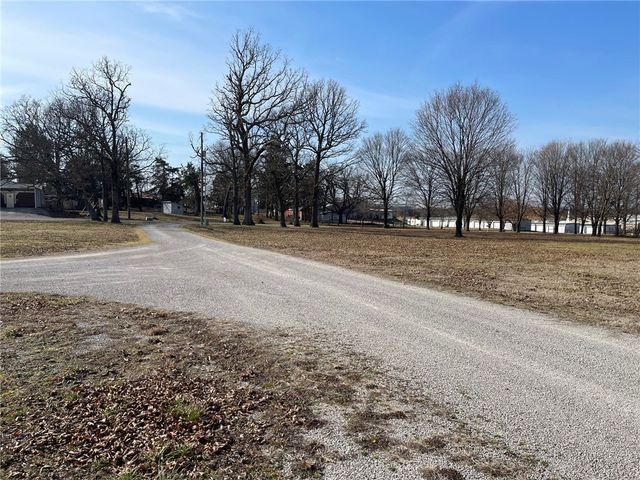 178 Wilson Drive, Berryville, AR 72616