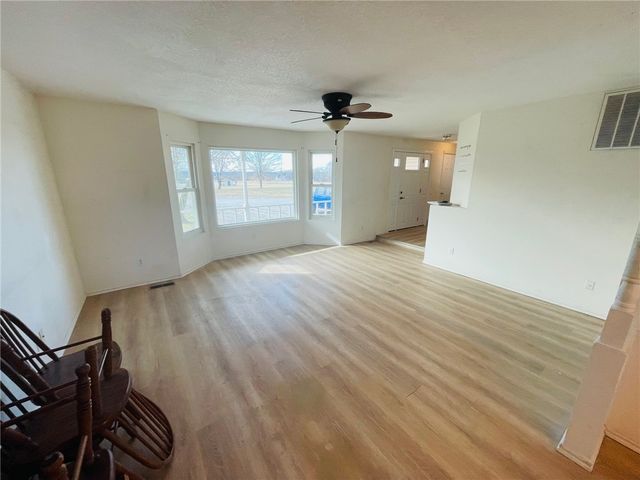 178 Wilson Drive, Berryville, AR 72616