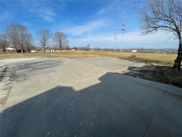 178 Wilson Drive, Berryville, AR 72616