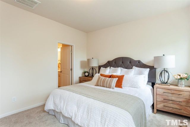 2251 Chattering Lory Lane, Apex, NC 27502