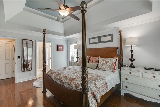646 Forest Pine Dr, Ball Ground, GA 30107