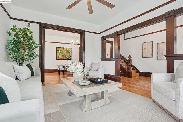 865 Cedar St, Alameda, CA 94501