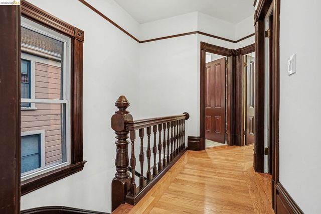 865 Cedar St, Alameda, CA 94501