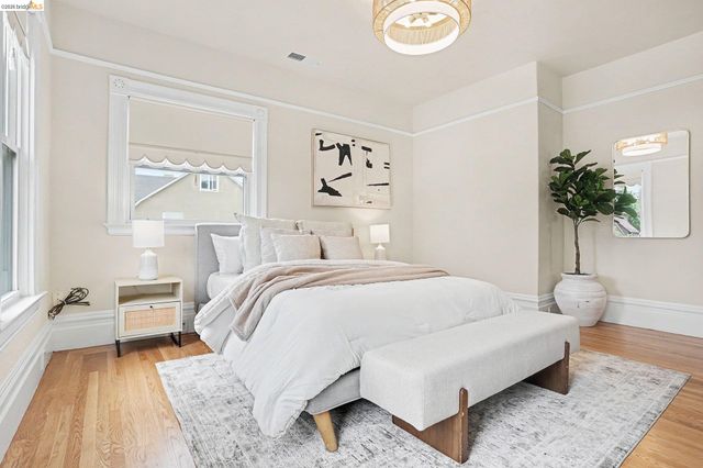 865 Cedar St, Alameda, CA 94501