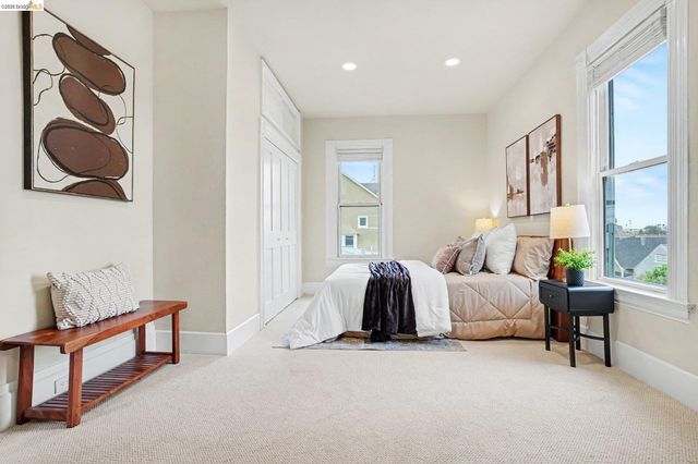 865 Cedar St, Alameda, CA 94501