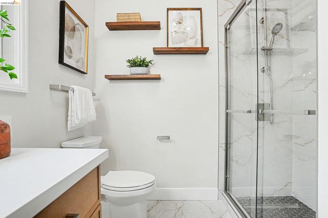 865 Cedar St, Alameda, CA 94501