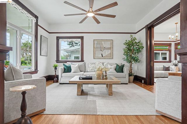 865 Cedar St, Alameda, CA 94501