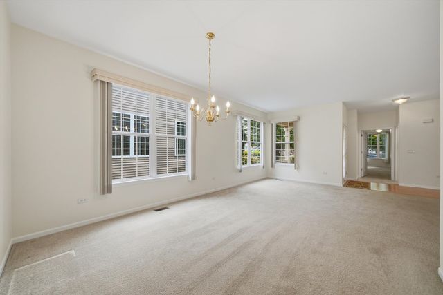 21240 Windsor Lake Lane, Crest Hill, IL 60403