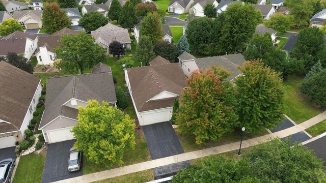 21240 Windsor Lake Lane, Crest Hill, IL 60403