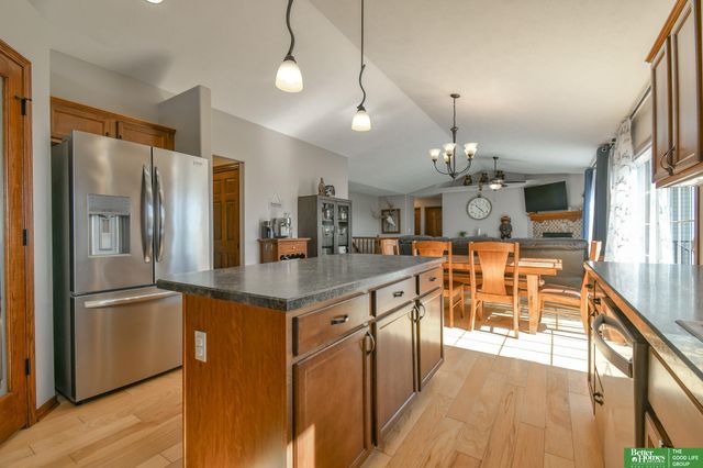 20500 SW Hollow Court, Martell, NE 68404