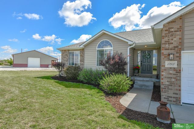 20500 SW Hollow Court, Martell, NE 68404