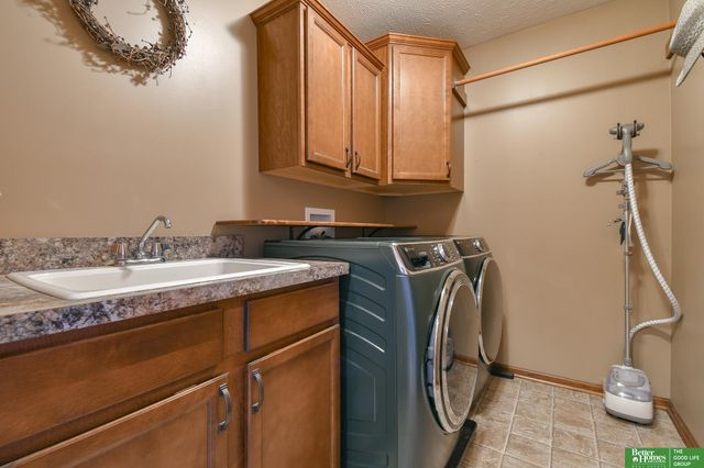 20500 SW Hollow Court, Martell, NE 68404