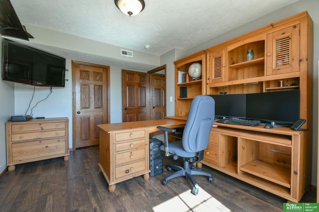 20500 SW Hollow Court, Martell, NE 68404