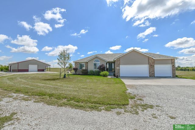 20500 SW Hollow Court, Martell, NE 68404