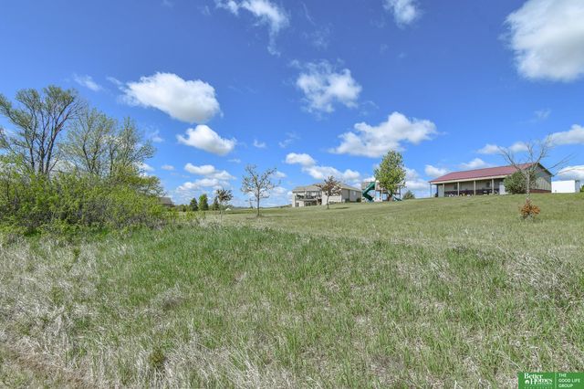 20500 SW Hollow Court, Martell, NE 68404
