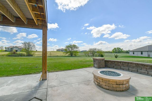 20500 SW Hollow Court, Martell, NE 68404