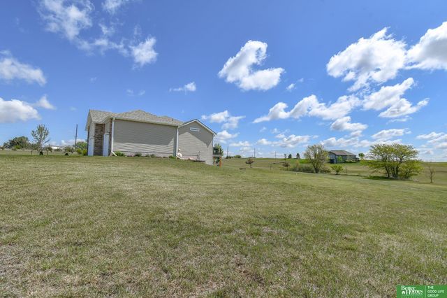 20500 SW Hollow Court, Martell, NE 68404